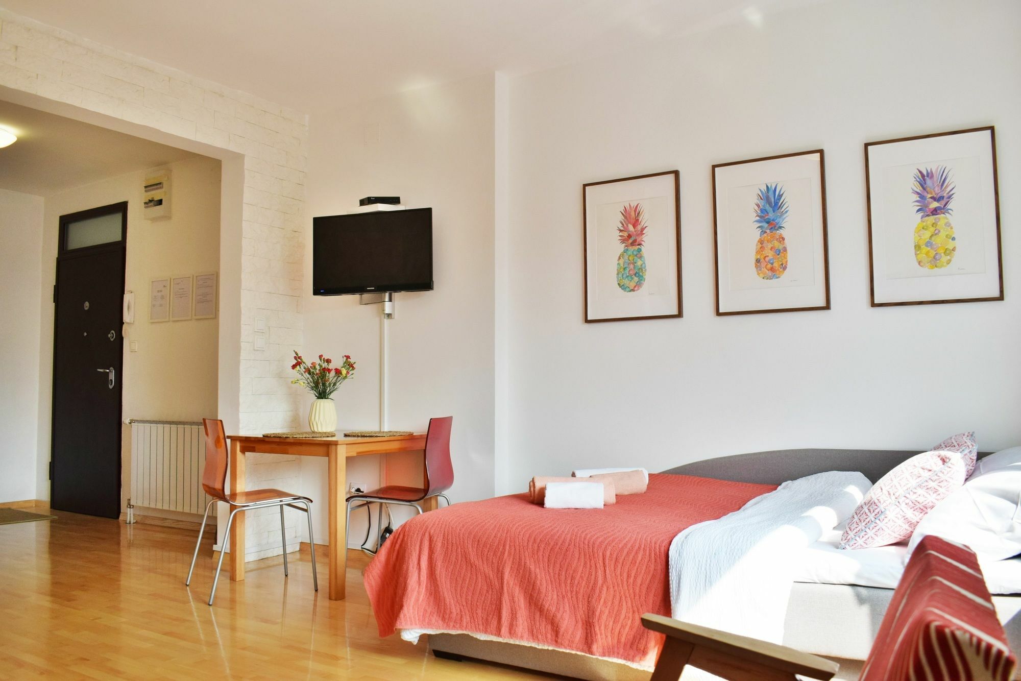 City Break Apartment Загреб Экстерьер фото